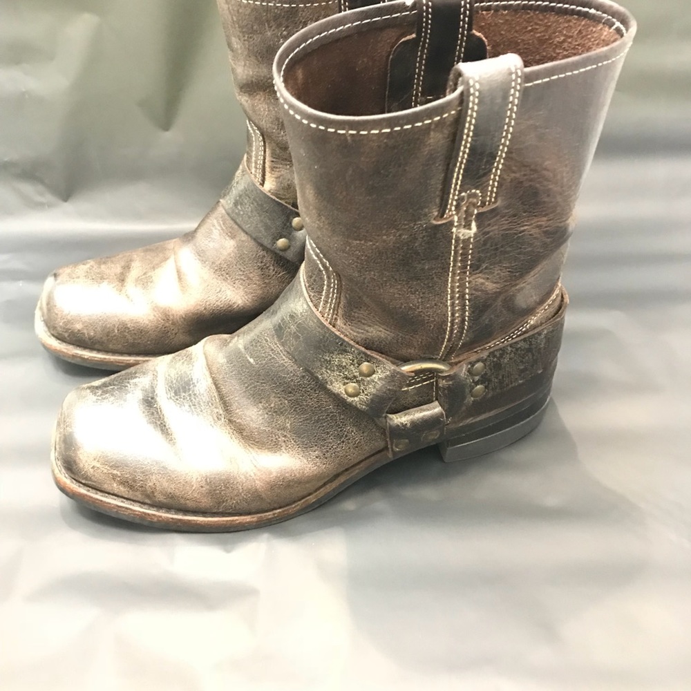 Men’s Frye Harness Distressed Boot
